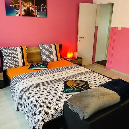 Bien-etre-au-calme Et Parking Gratuit Ferienhaus *