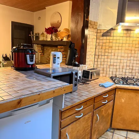 Holiday home Bien-etre-au-calme Et Parking Gratuit *