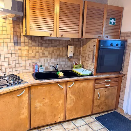 Holiday home Bien-etre-au-calme Et Parking Gratuit